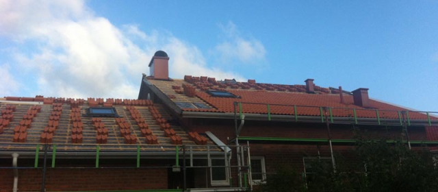 Takläggare i Göteborg - Västra Frölunda 02